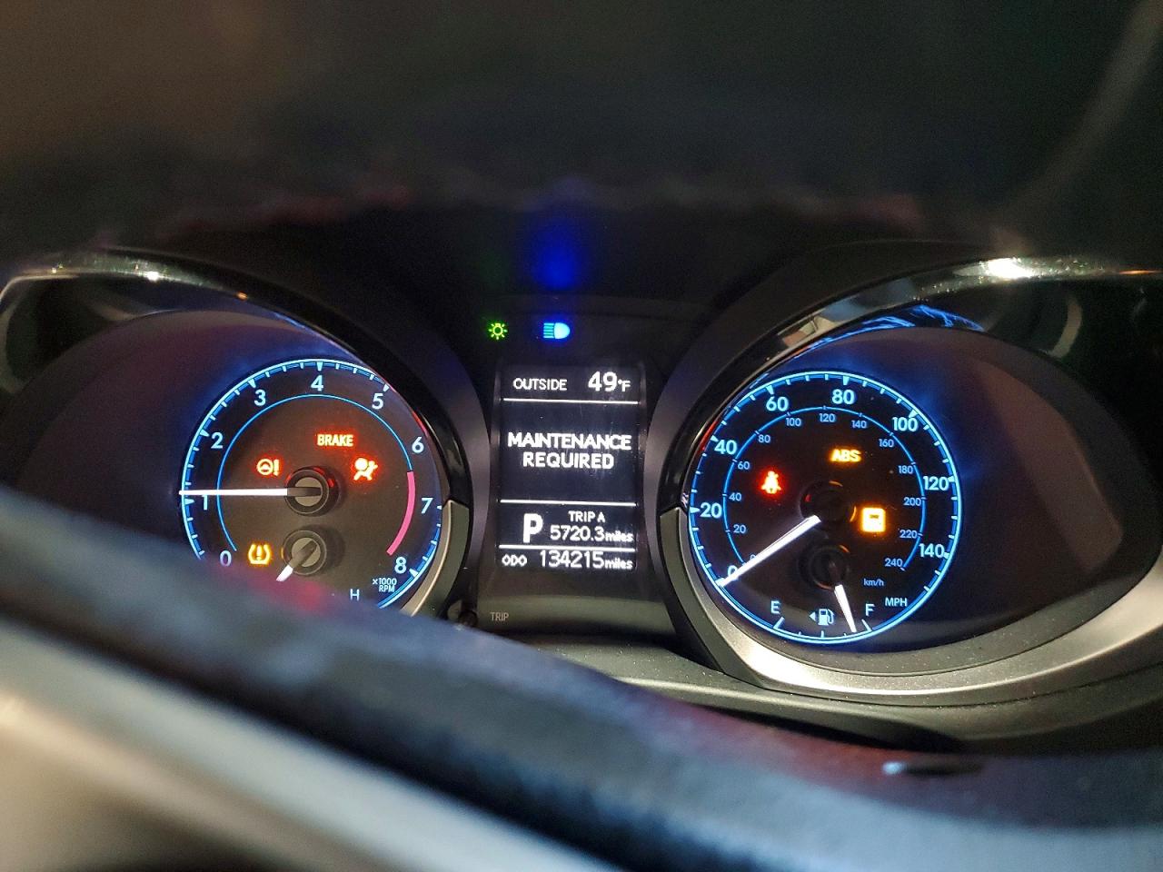 2016 TOYOTA COROLLA S PLUS photo 17