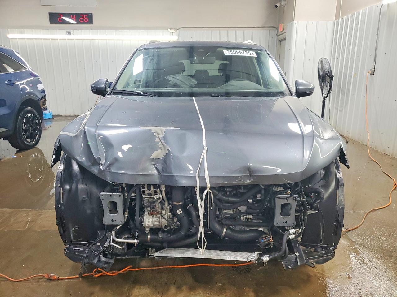 2024 VOLKSWAGEN TIGUAN SE photo 5
