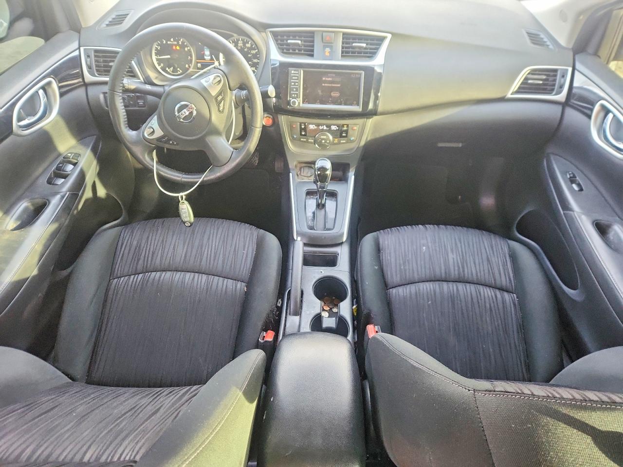 2019 NISSAN SENTRA S photo 22