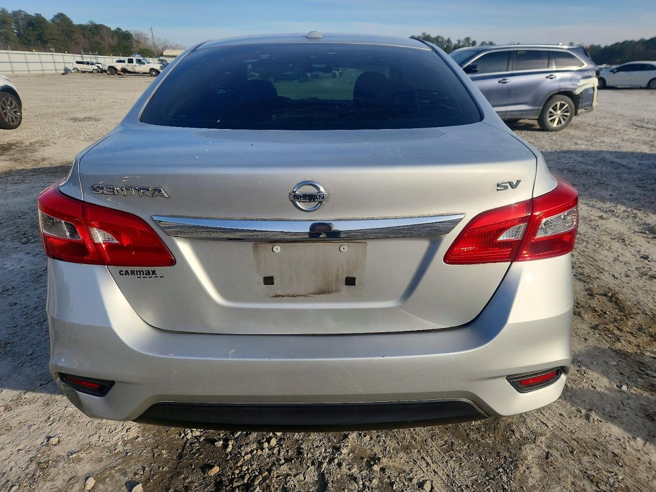 2019 NISSAN SENTRA S photo 16