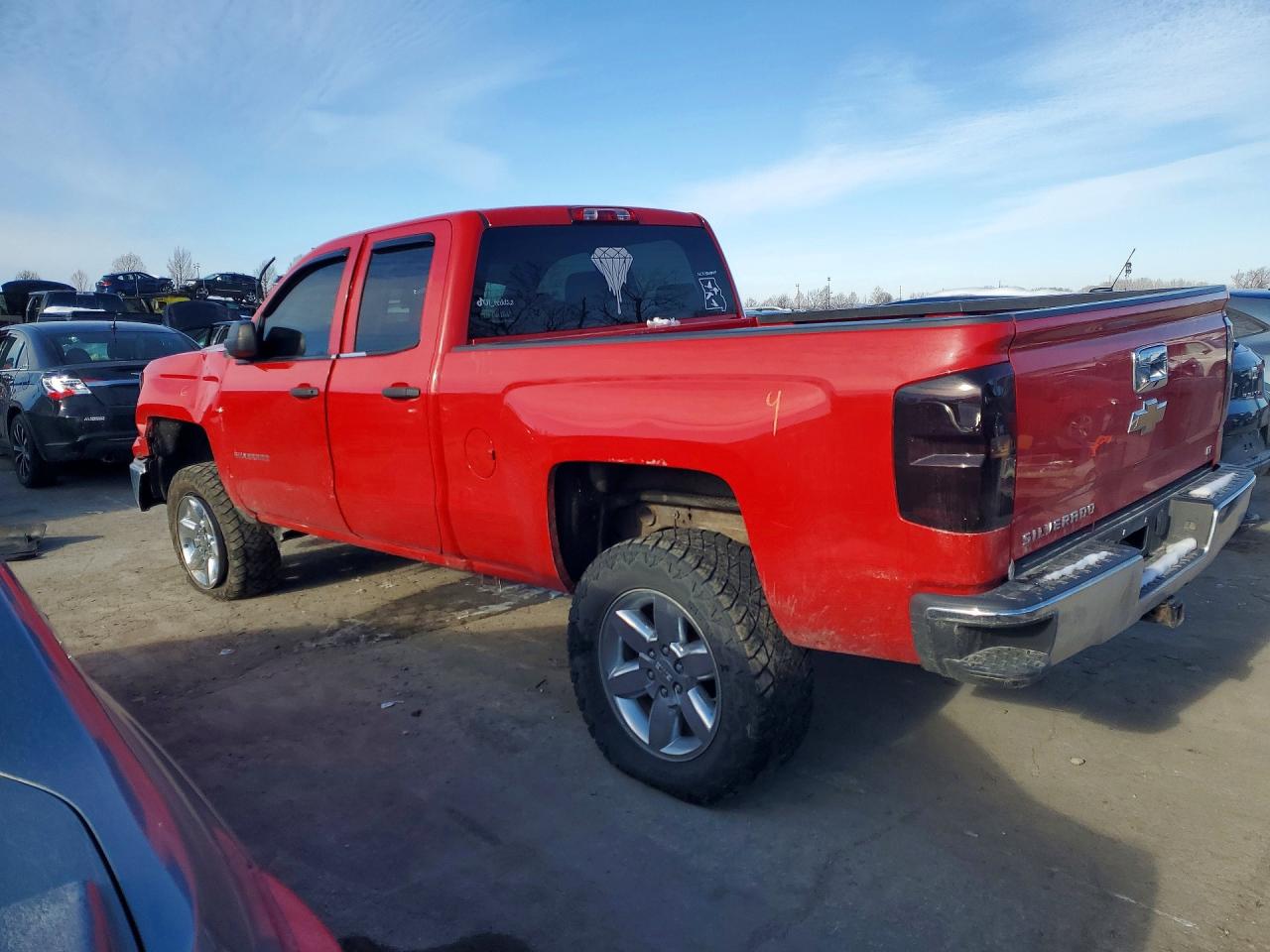 2014 CHEVROLET SILVERADO K1500 LT photo 2