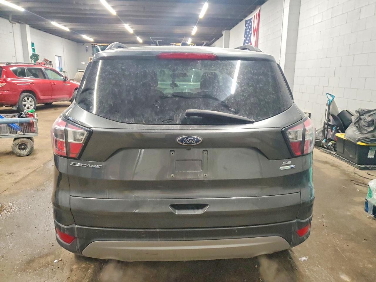 2017 FORD ESCAPE SE photo 16