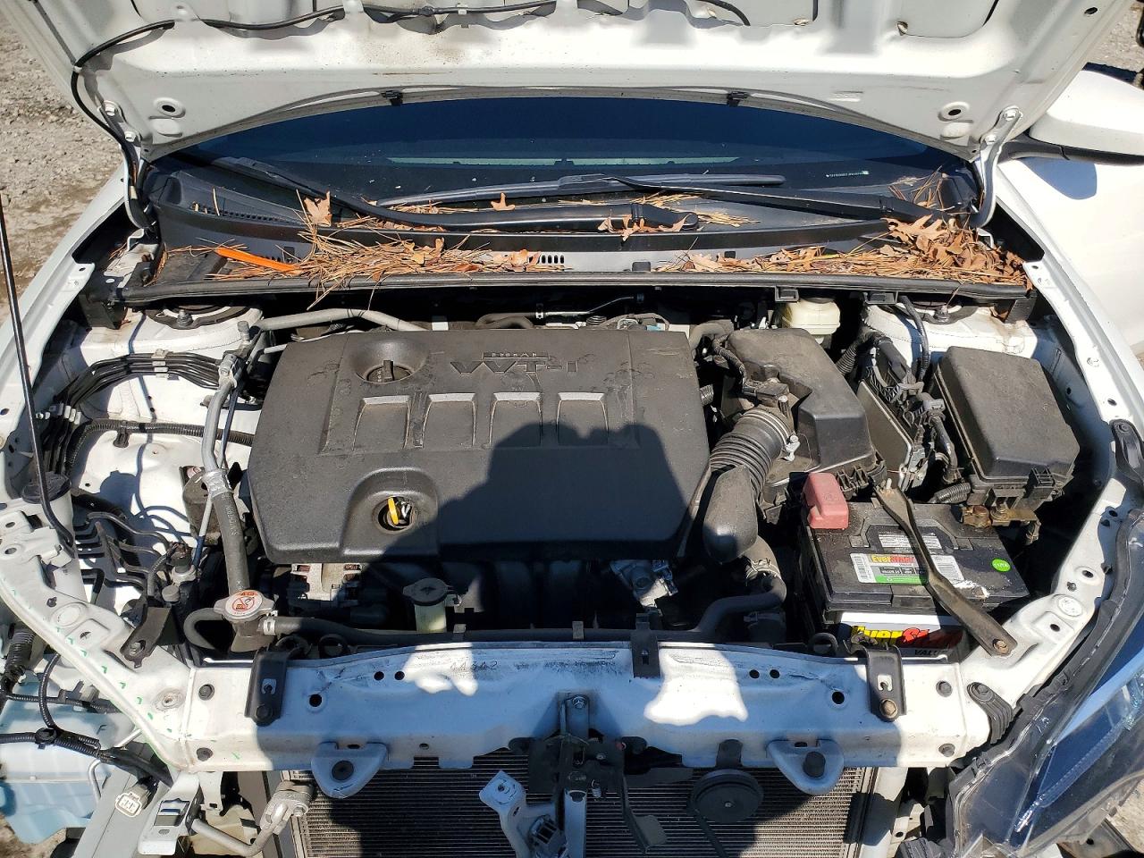 2018 TOYOTA COROLLA LE photo 21