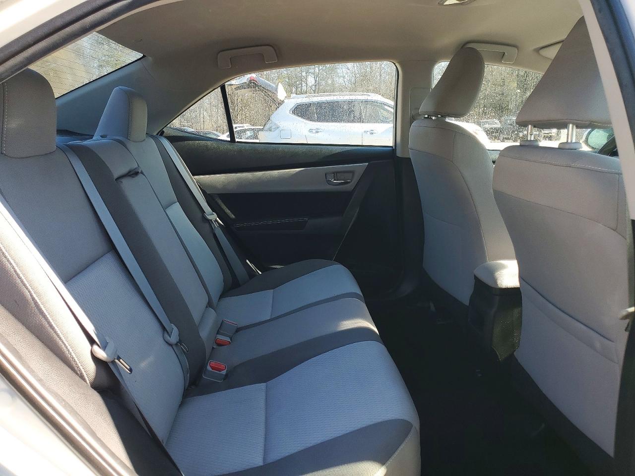 2018 TOYOTA COROLLA LE photo 19