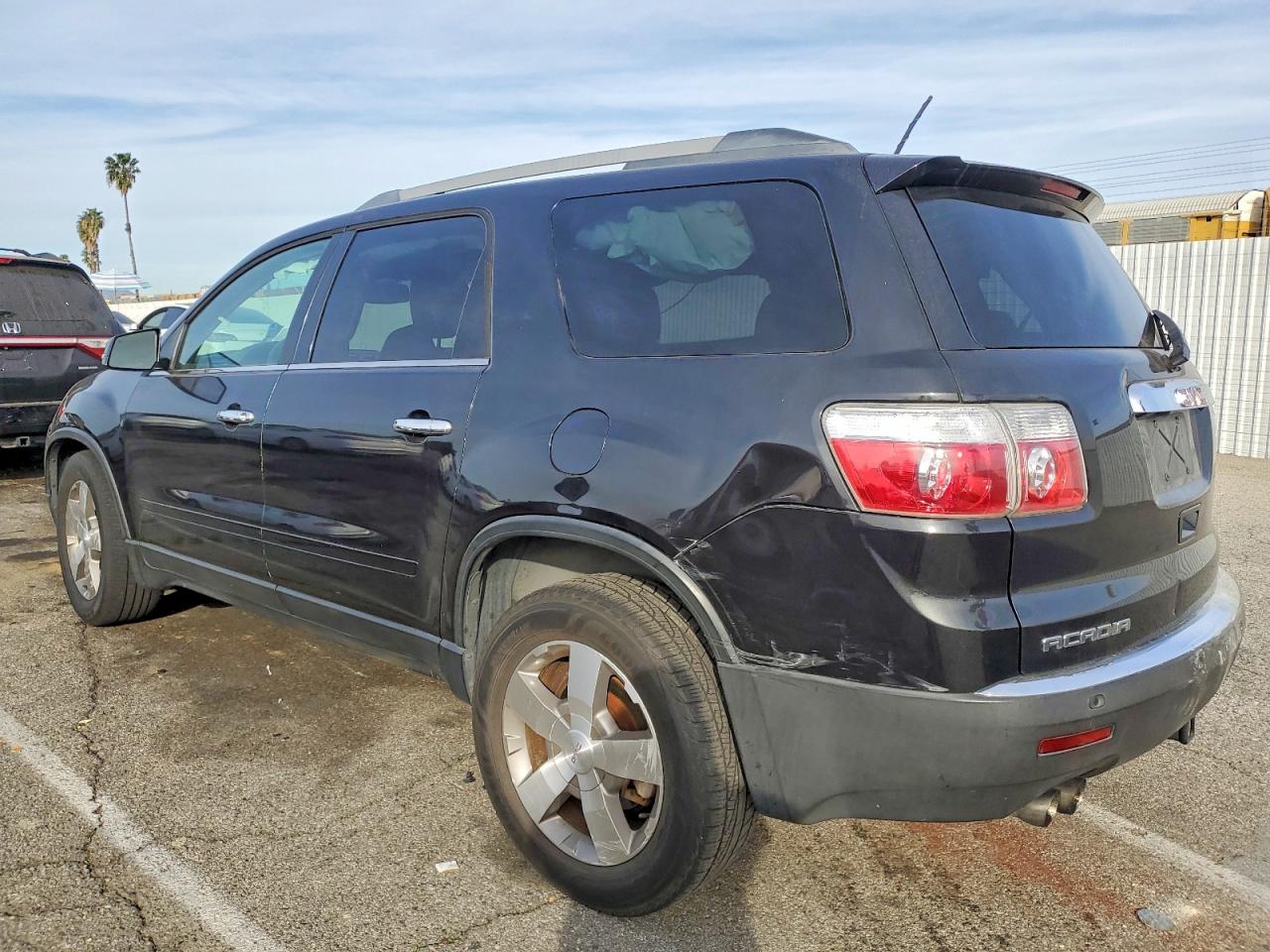 2011 GMC ACADIA SLT-1 photo 3