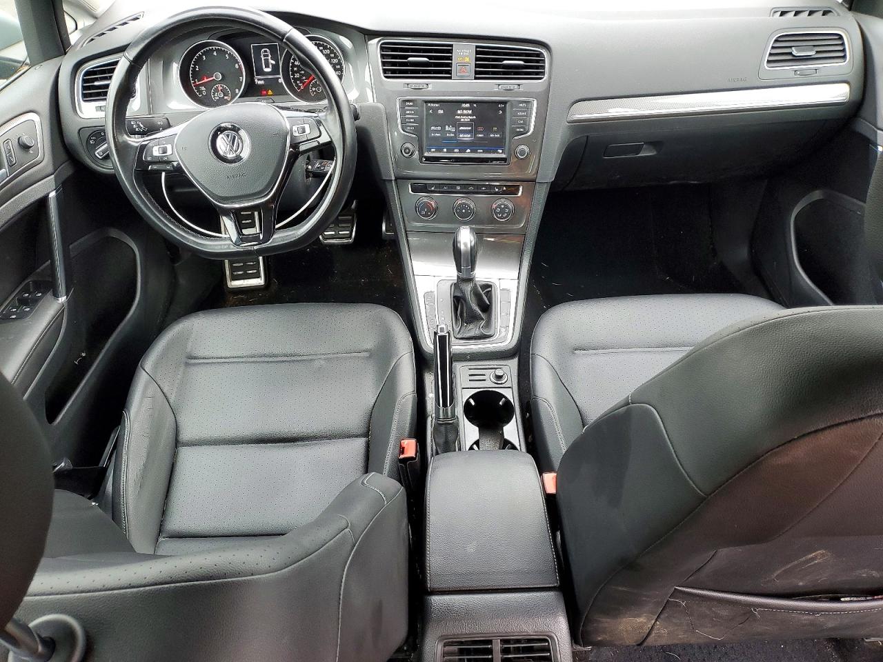 2017 VOLKSWAGEN GOLF ALLTRACK S photo 22
