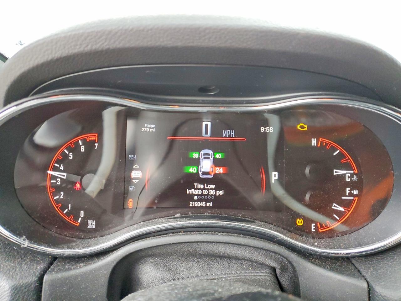 2015 DODGE DURANGO SXT photo 17