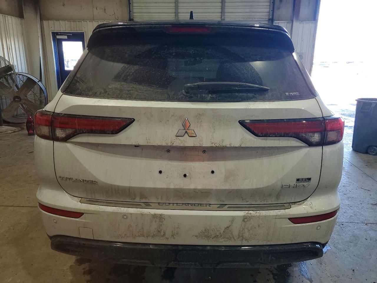 2025 MITSUBISHI OUTLANDER SEL photo 16