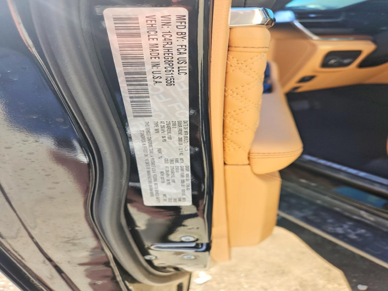2023 JEEP GRAND CHEROKEE SUMMIT photo 25