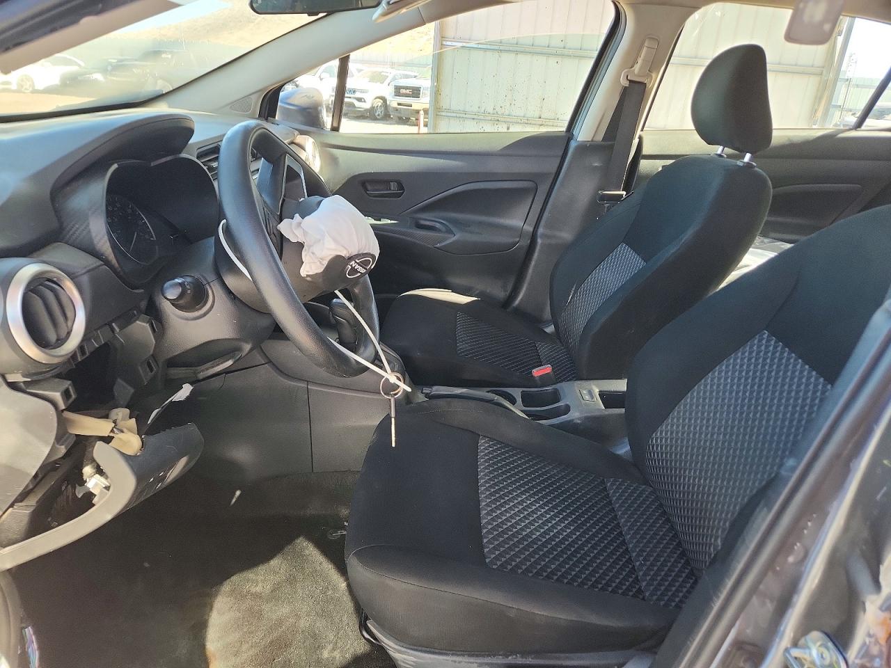 2024 NISSAN VERSA S photo 13