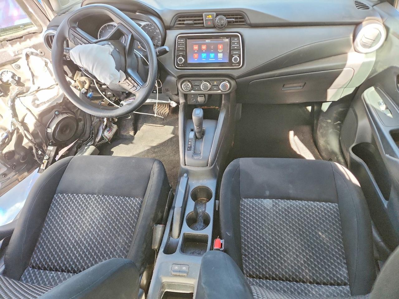 2024 NISSAN VERSA S photo 15