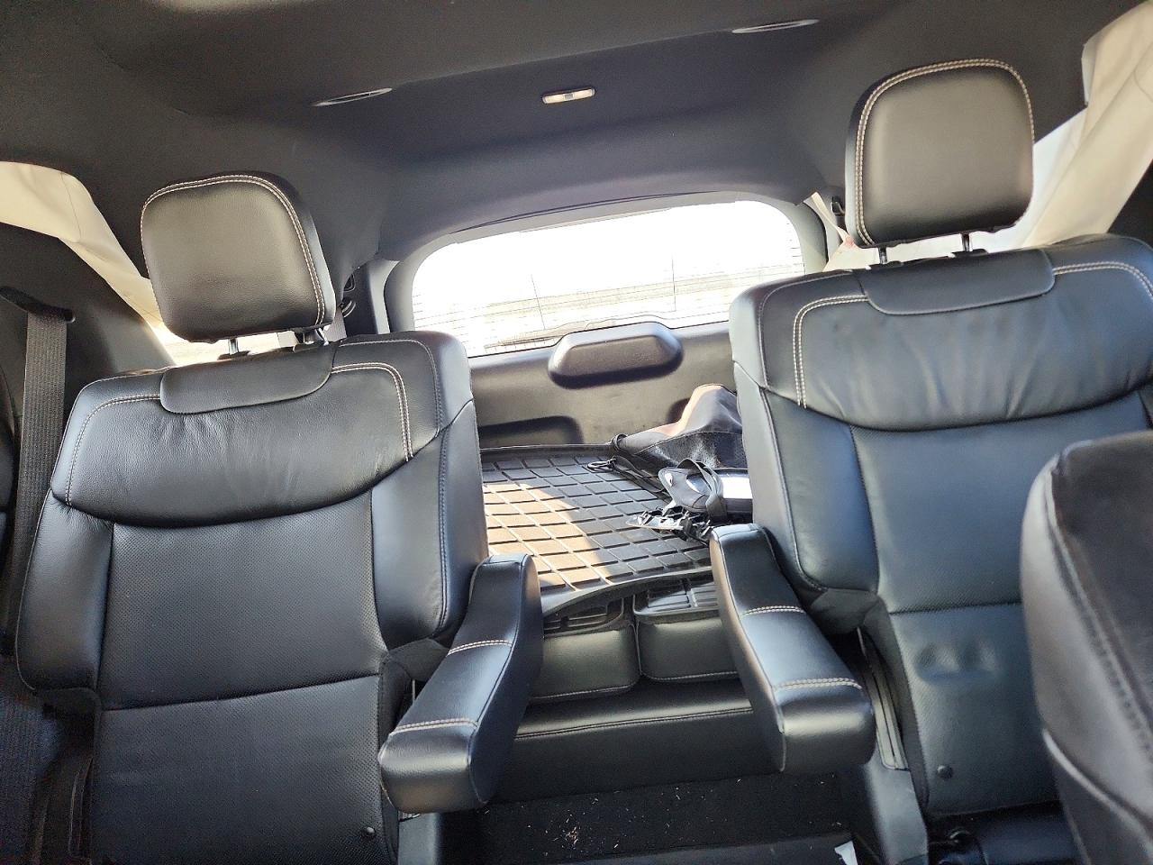 2021 FORD EXPLORER ST photo 10