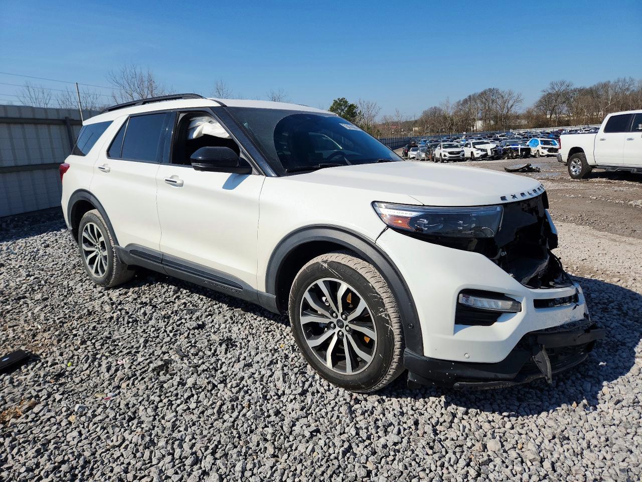 2021 FORD EXPLORER ST photo 4