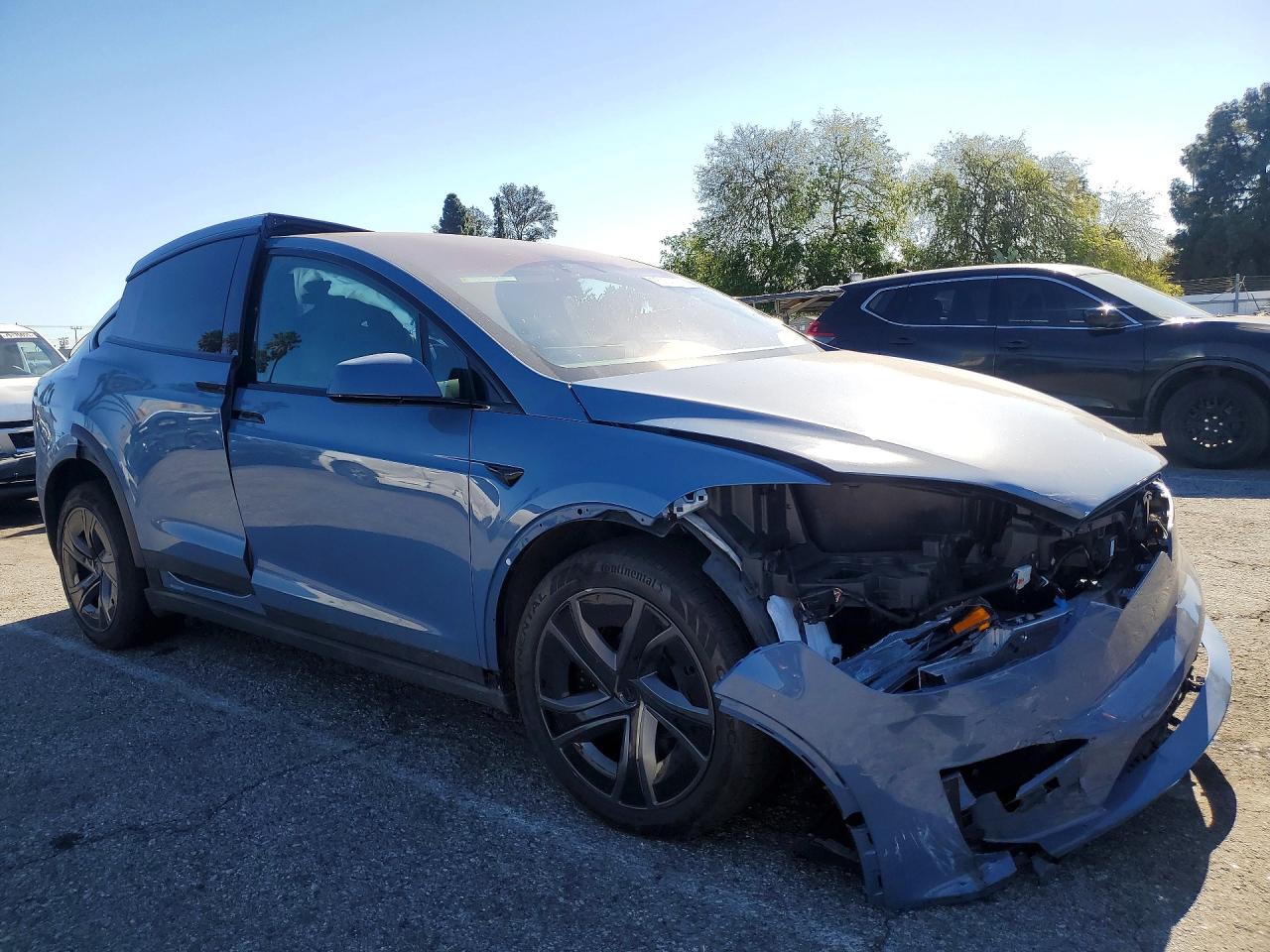 2026 TESLA MODEL X photo 4