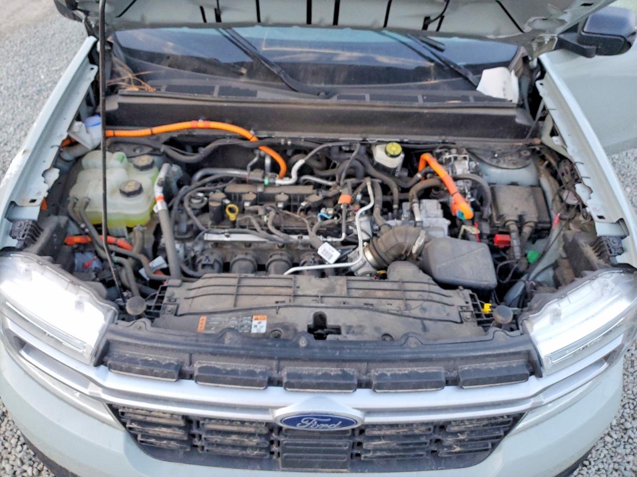 2024 FORD MAVERICK LARIAT photo 31