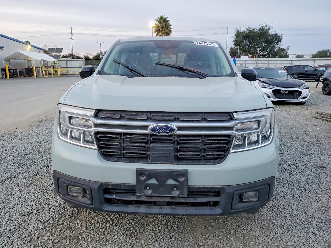 2024 FORD MAVERICK LARIAT photo 13