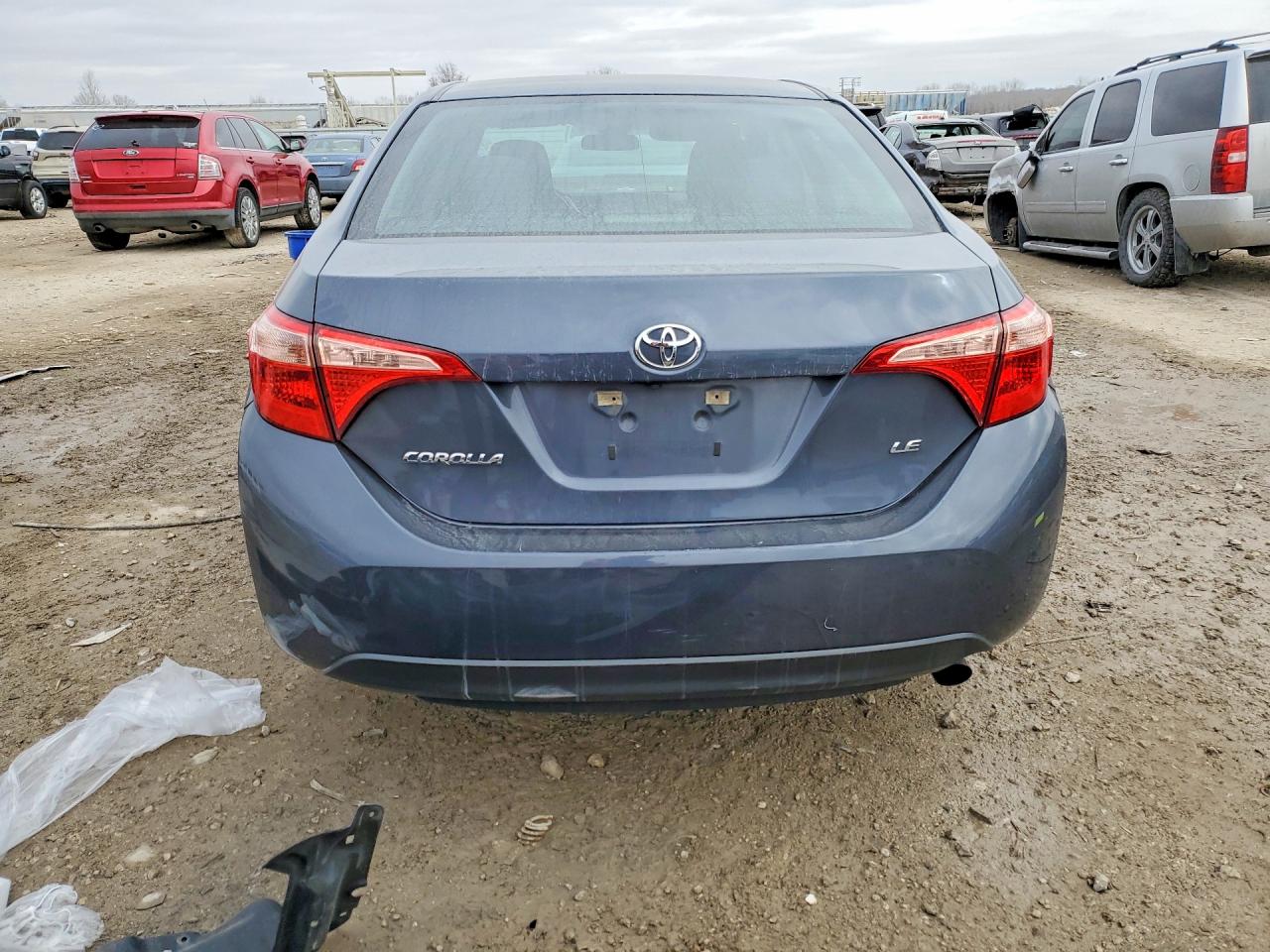 2018 TOYOTA COROLLA L photo 6