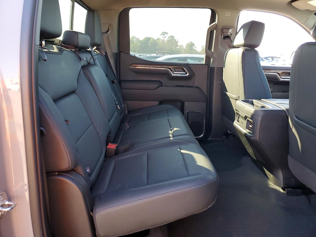 2024 CHEVROLET SILVERADO K1500 RST photo 19