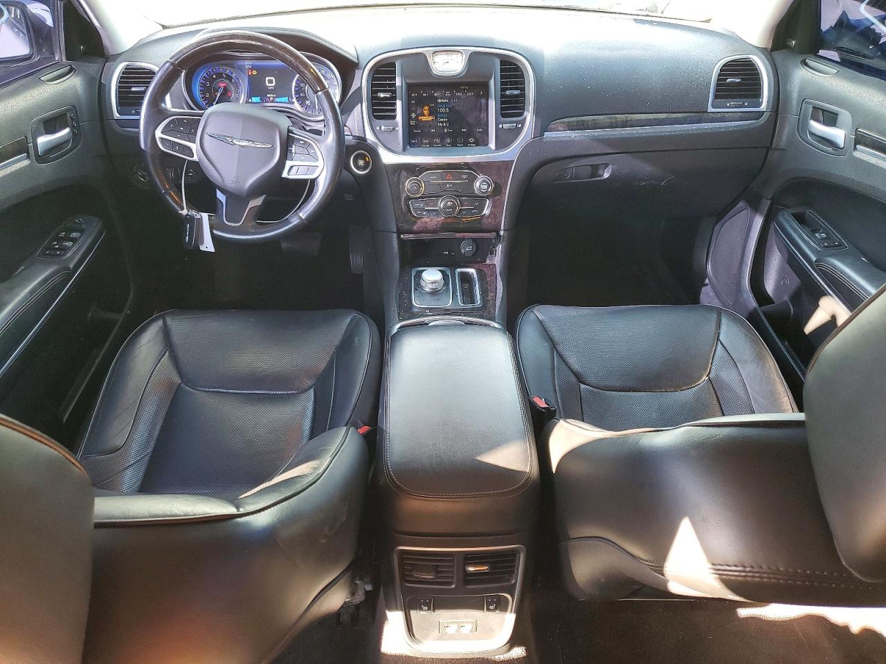 2018 CHRYSLER 300 LIMITED photo 15