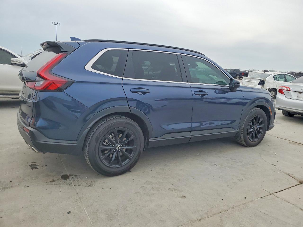 2025 HONDA CR-V SPORT-L photo 3