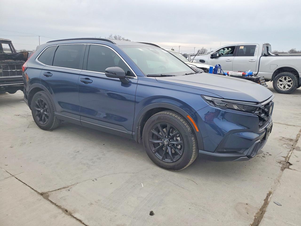 2025 HONDA CR-V SPORT-L photo 4