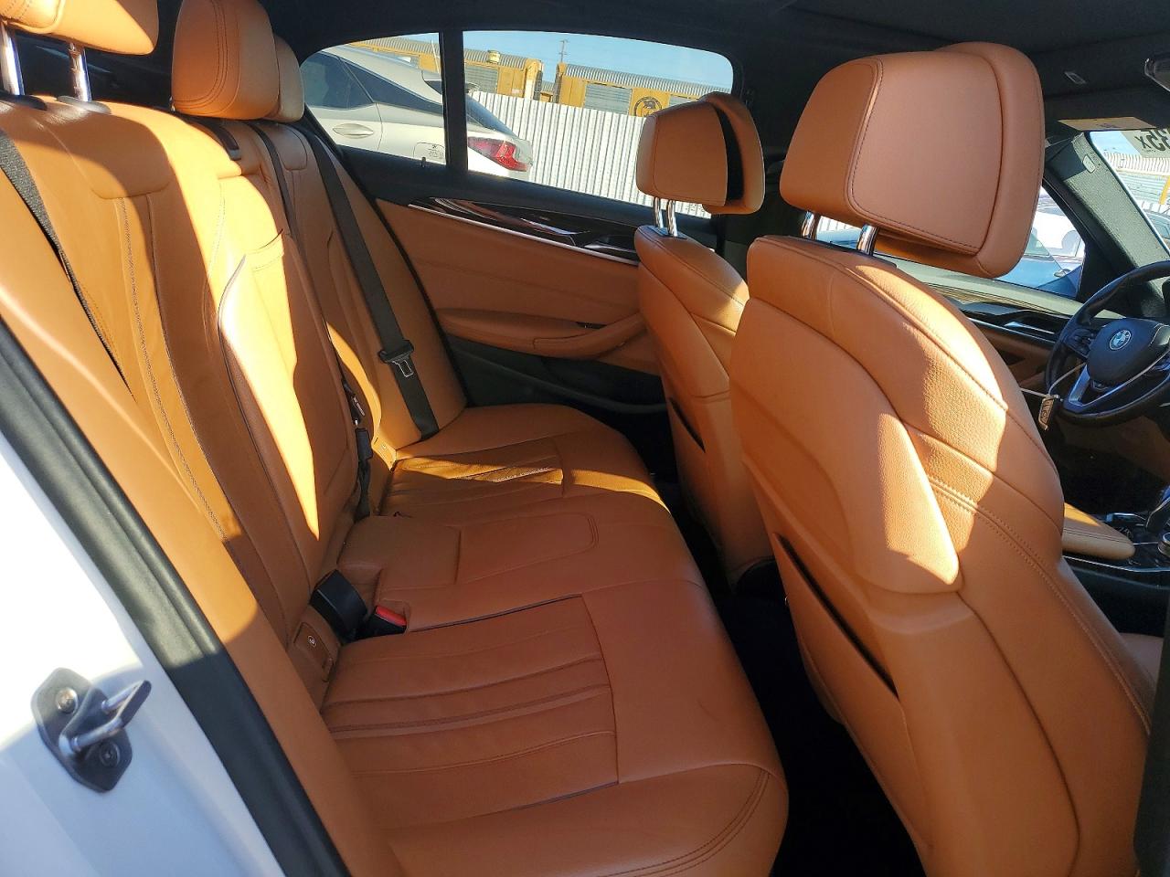 2019 BMW 530E photo 19
