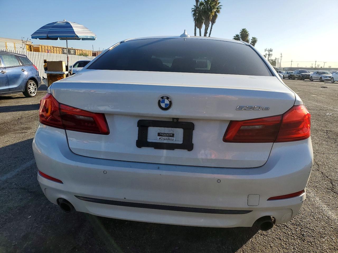2019 BMW 530E photo 11