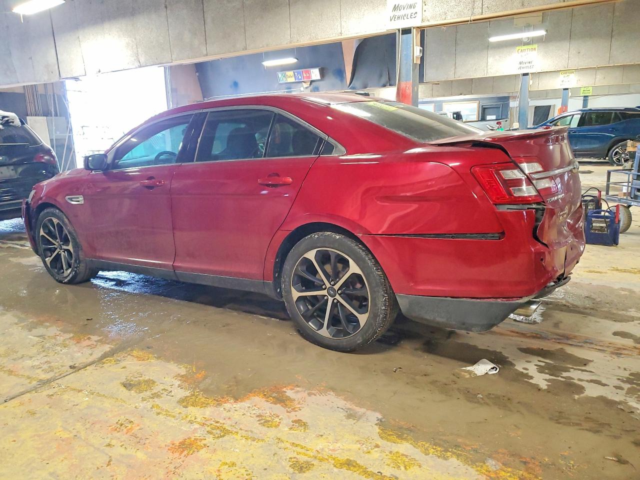 2016 FORD TAURUS SEL photo 2