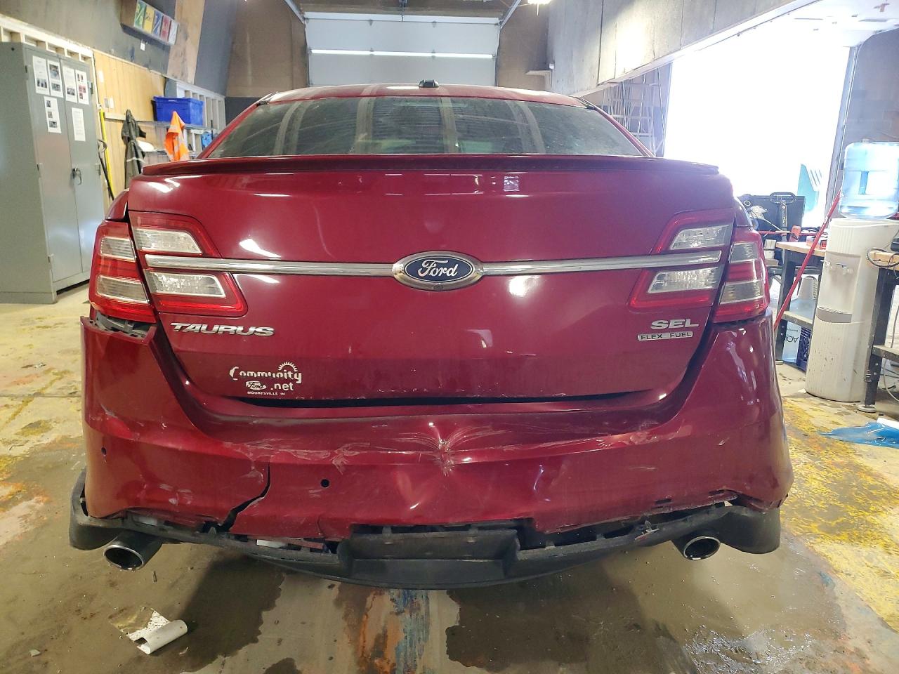 2016 FORD TAURUS SEL photo 6