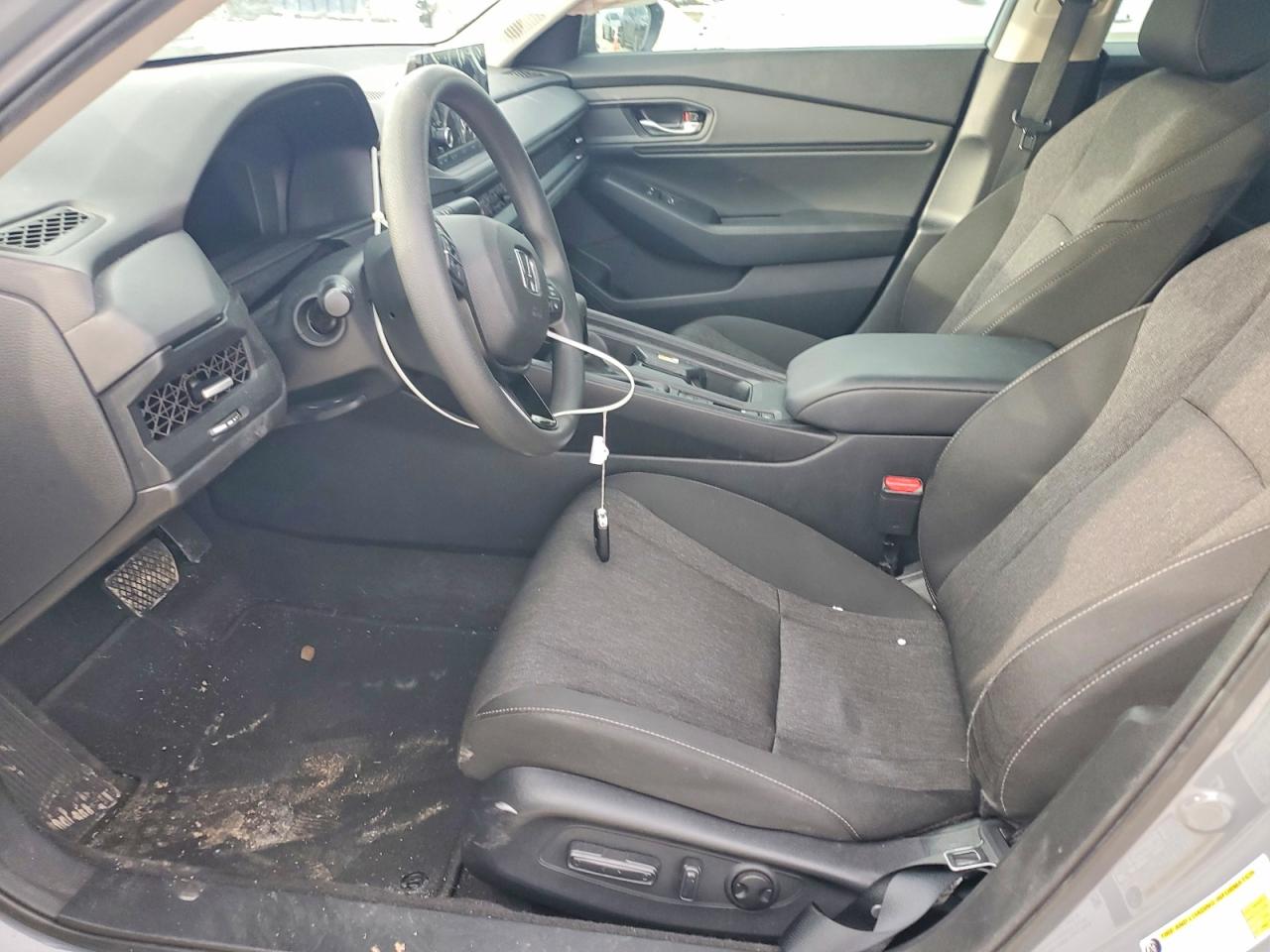 2025 HONDA ACCORD SE photo 7