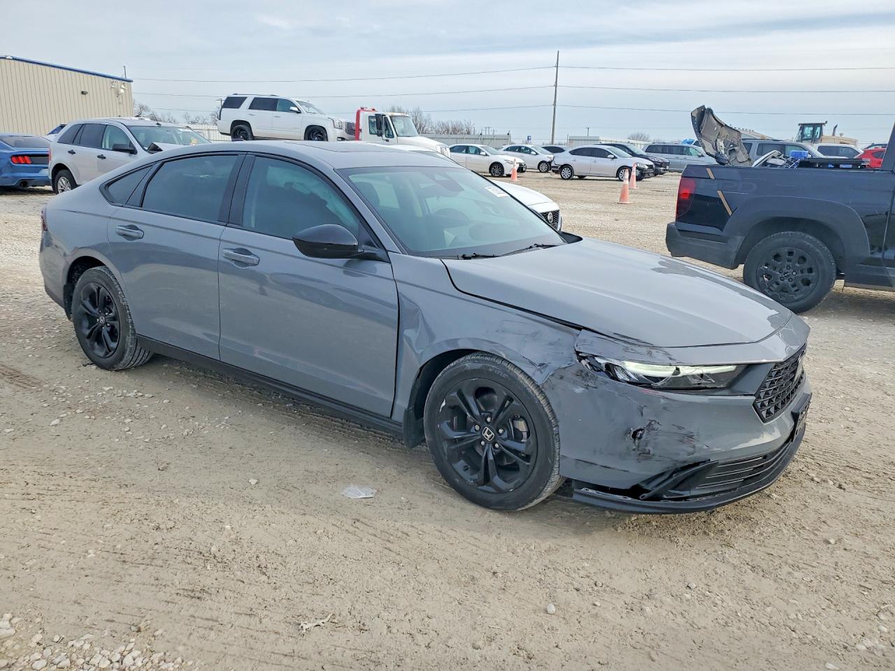 2025 HONDA ACCORD SE photo 4
