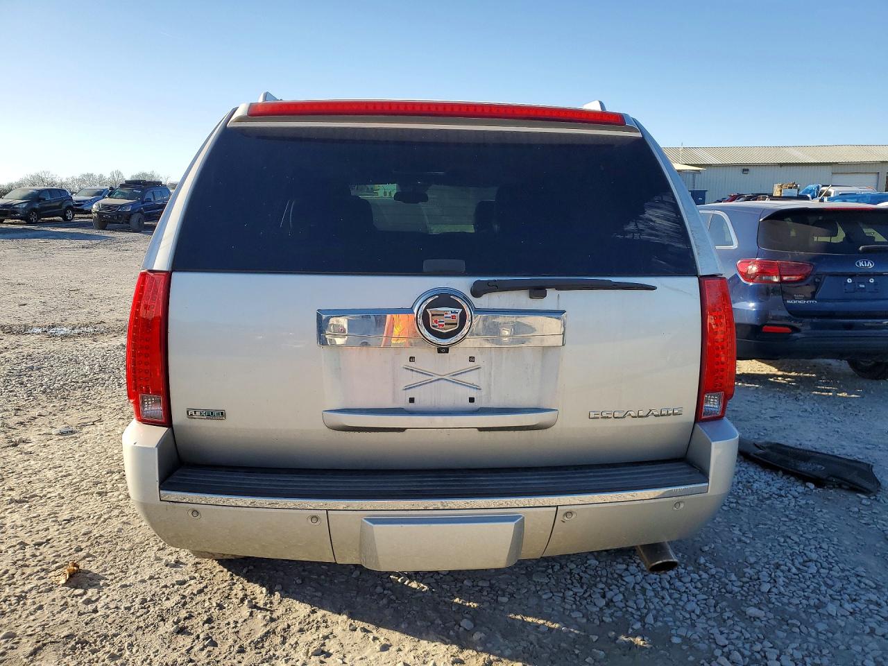 2011 CADILLAC ESCALADE PREMIUM photo 16