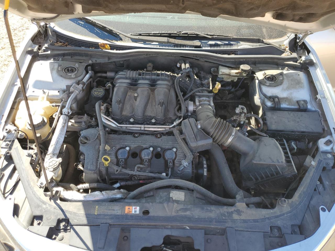 2011 FORD FUSION photo 21