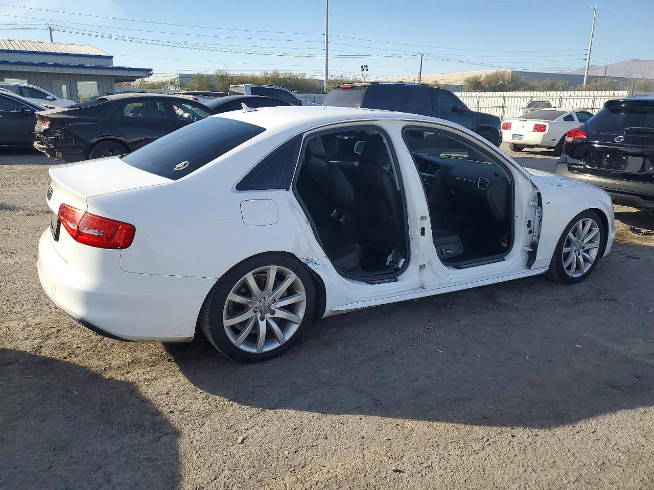 2014 AUDI A4 PREMIUM photo 5