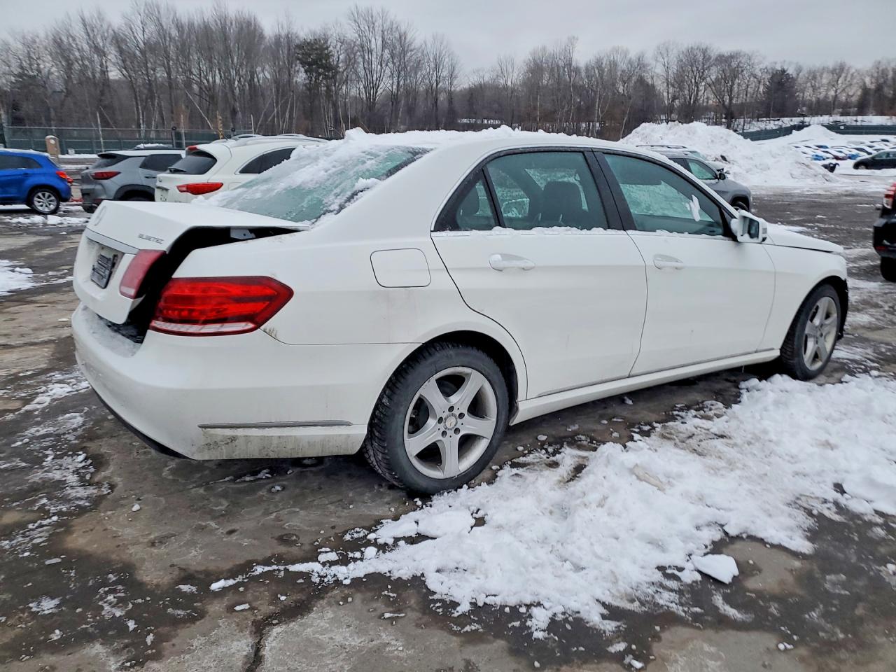 2016 MERCEDES-BENZ E 250 BLUETEC photo 3