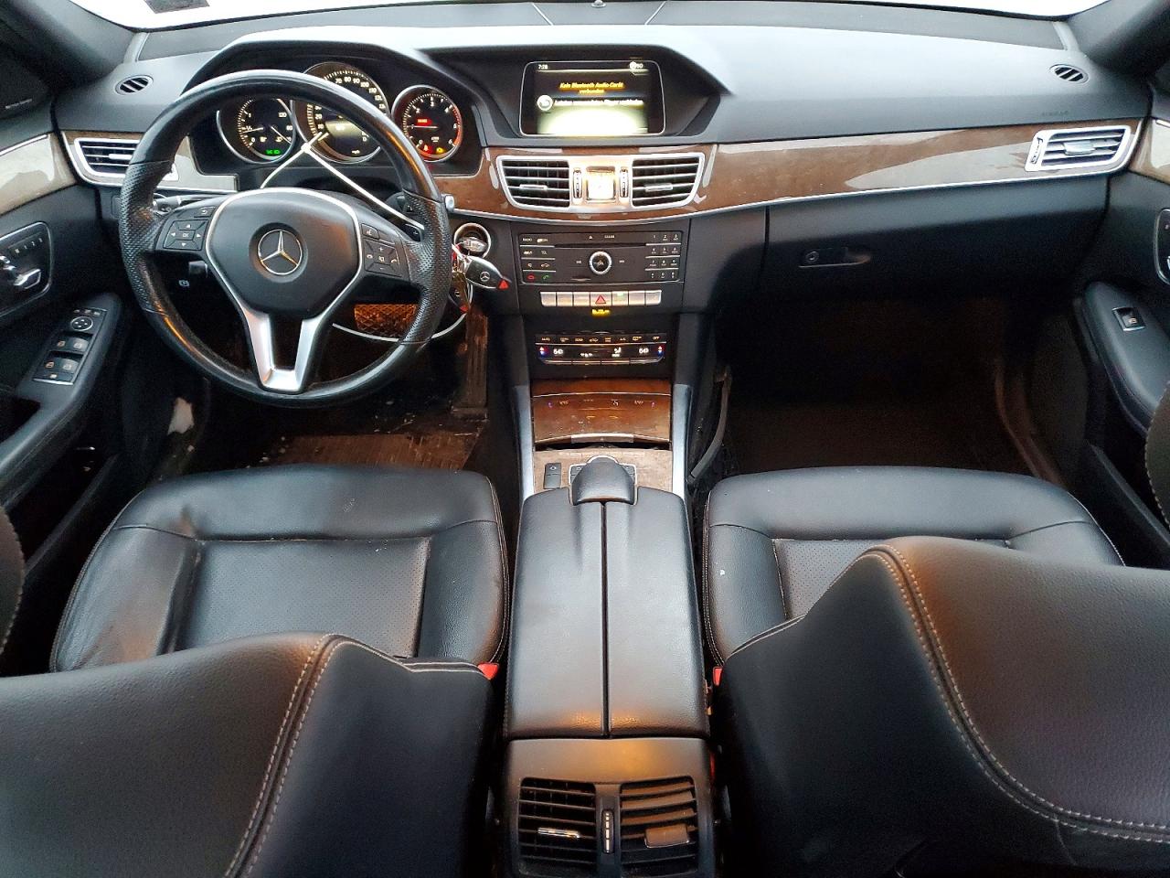 2016 MERCEDES-BENZ E 250 BLUETEC photo 8