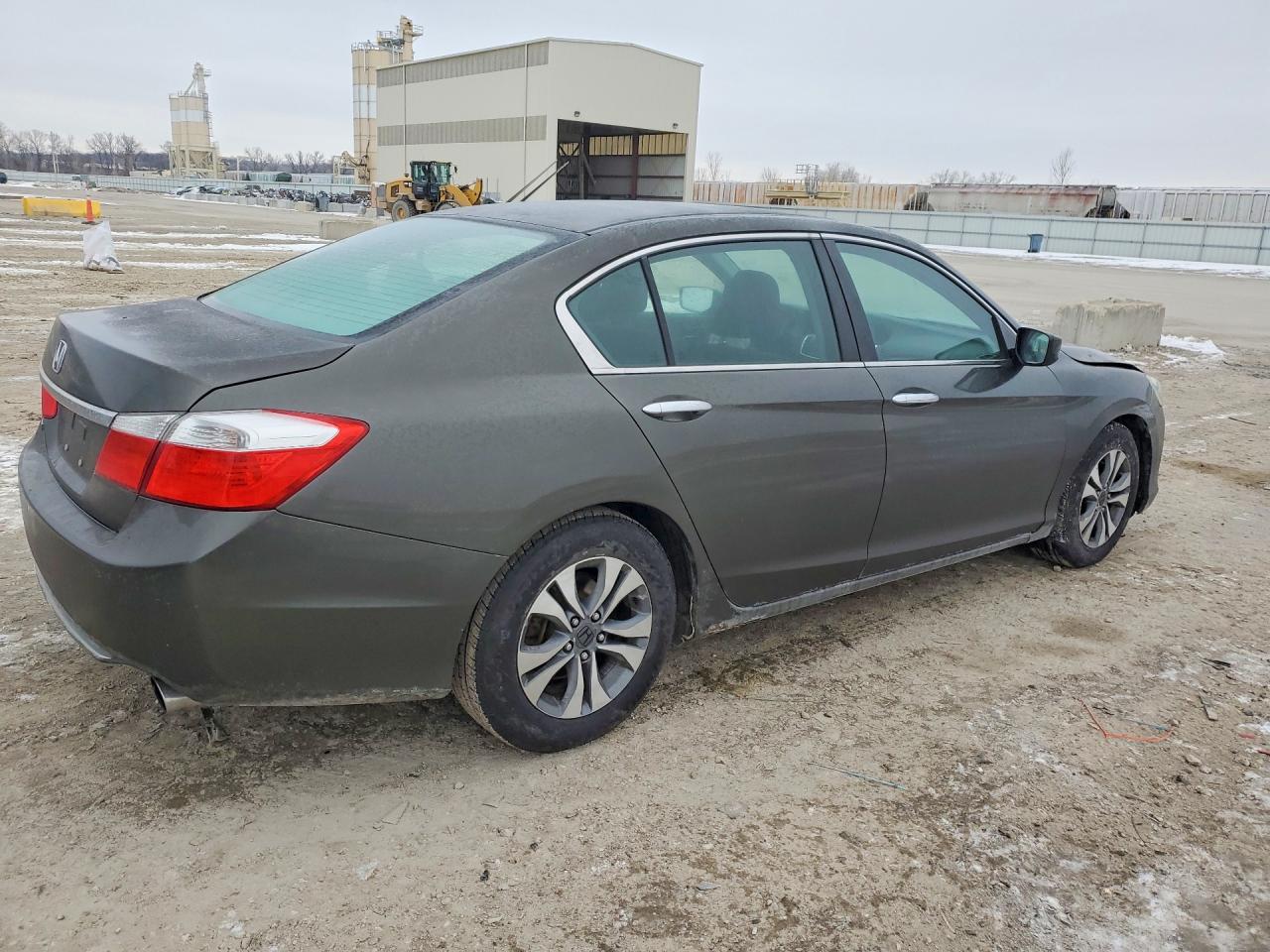 2013 HONDA ACCORD LX photo 5