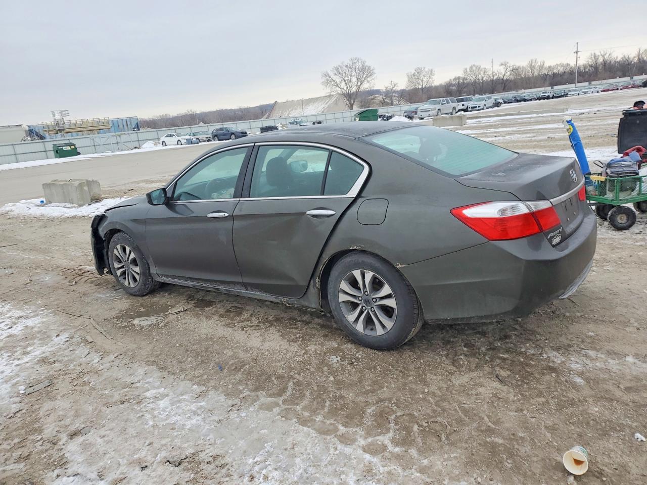 2013 HONDA ACCORD LX photo 3