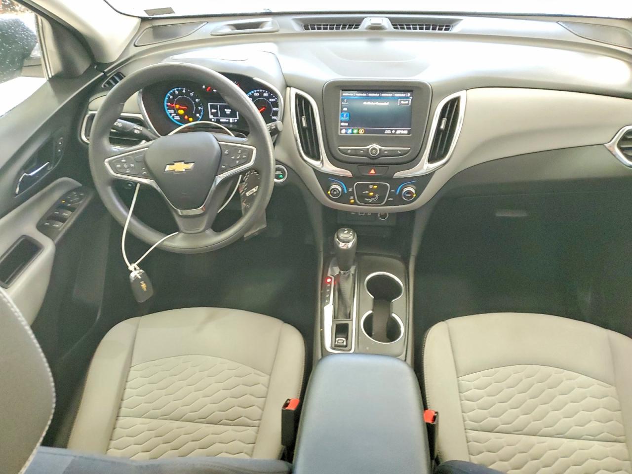 2021 CHEVROLET EQUINOX photo 8