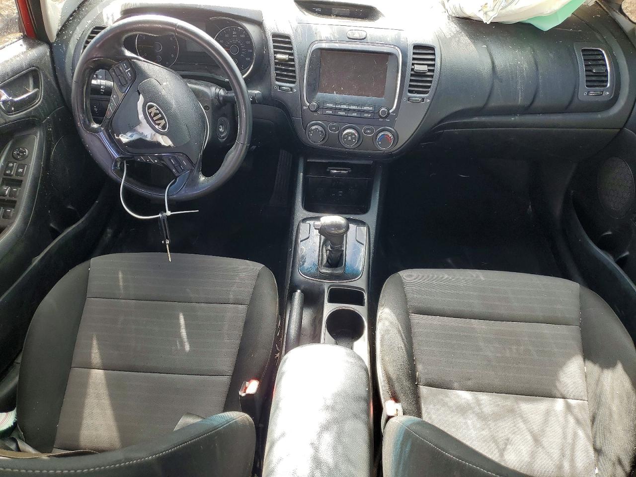 2018 KIA FORTE S photo 8