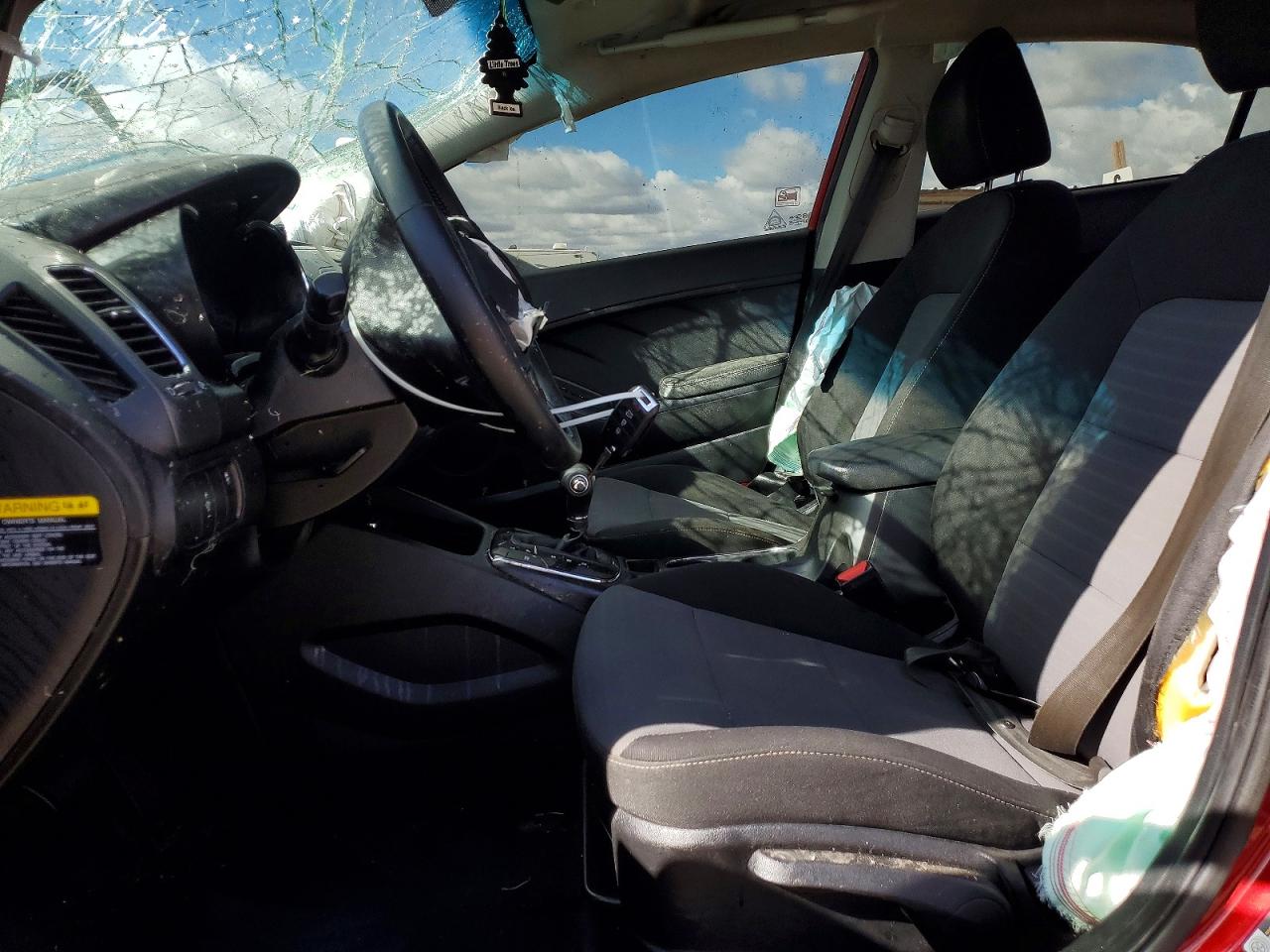 2018 KIA FORTE S photo 7