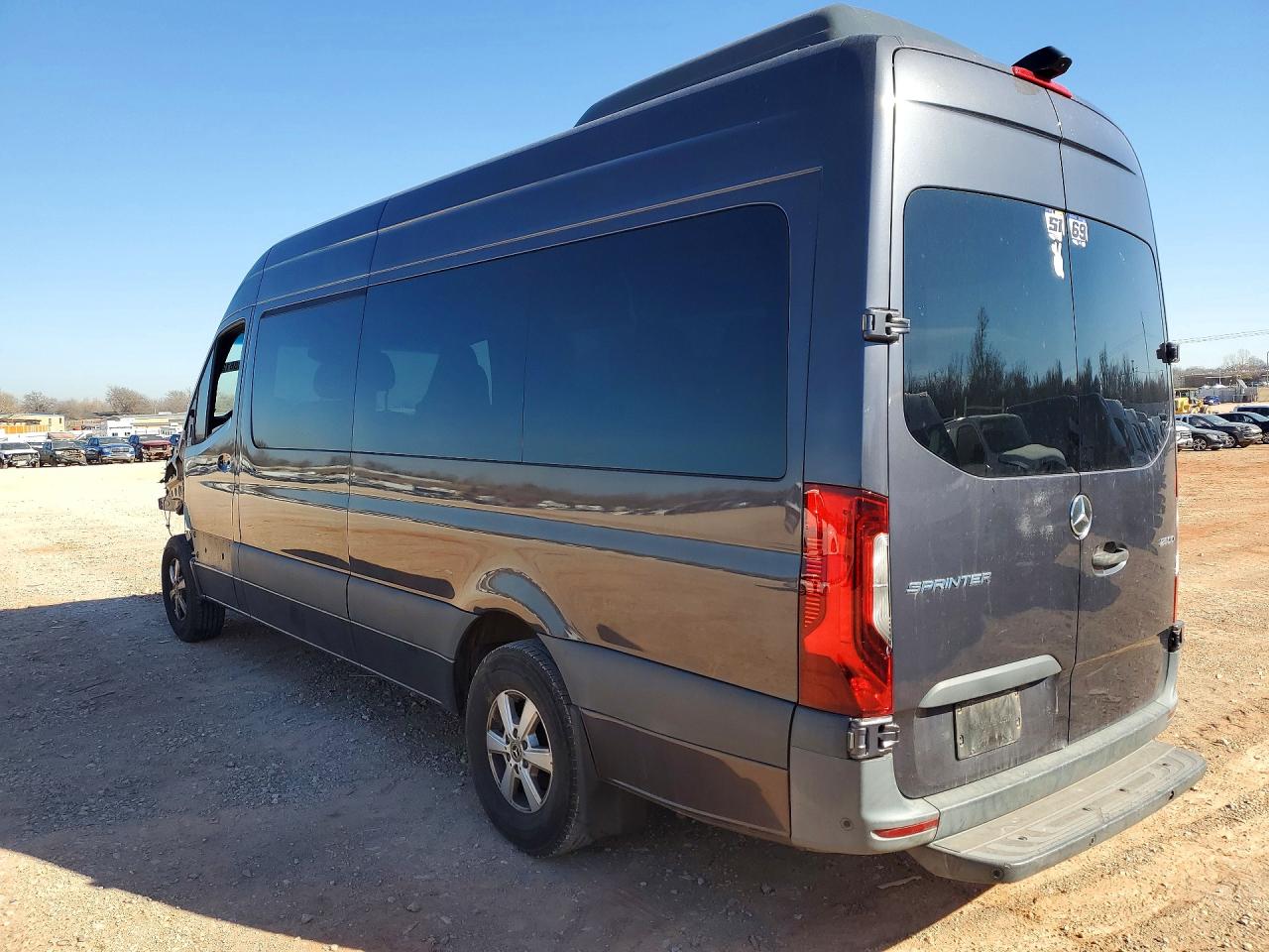 2020 MERCEDES-BENZ SPRINTER 2500 photo 3