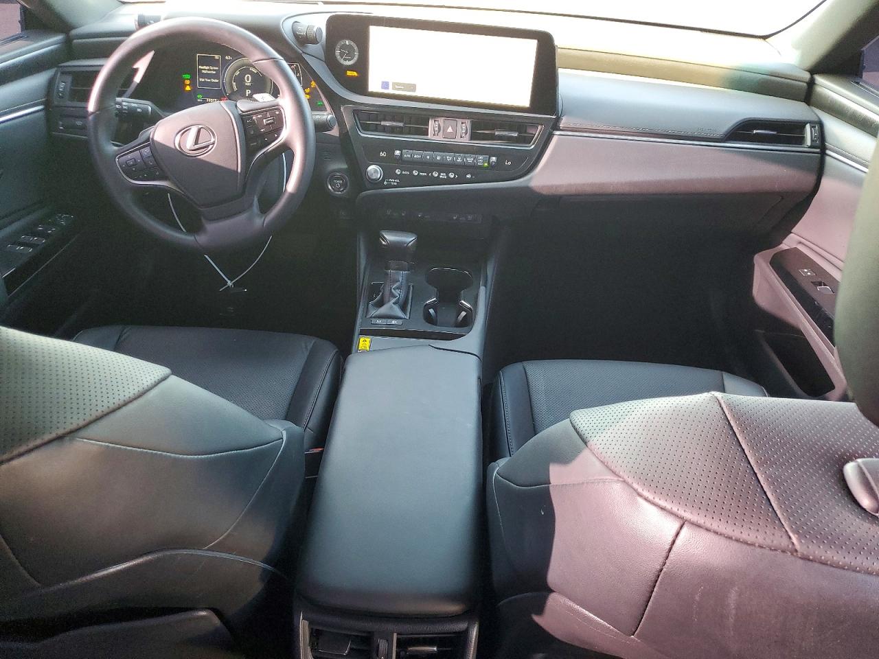 2024 LEXUS ES 300H BASE photo 8