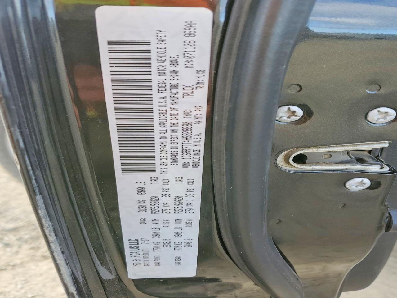 2017 RAM 1500 SLT photo 23