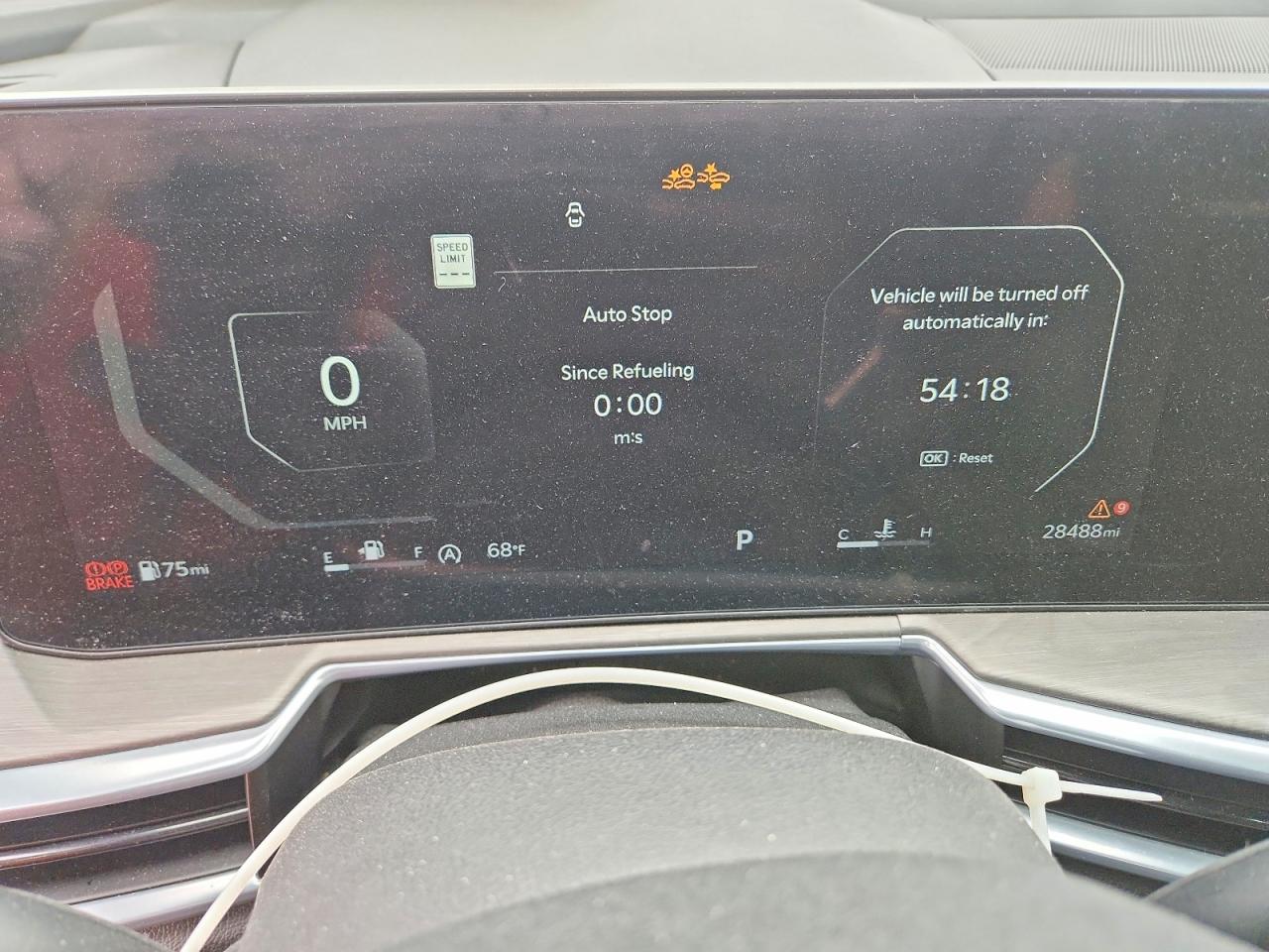 2024 KIA SORENTO photo 9
