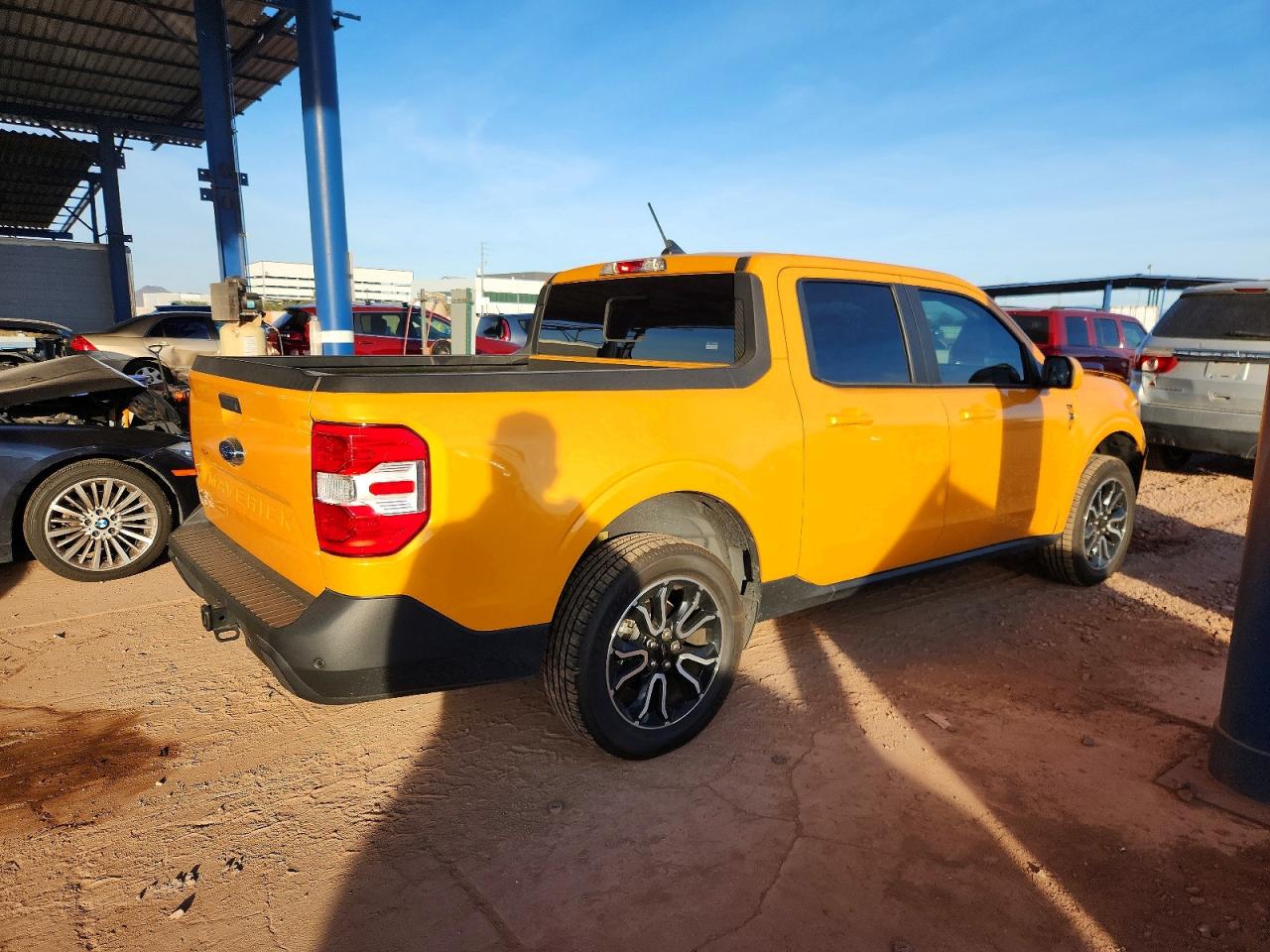 2023 FORD MAVERICK XL photo 3
