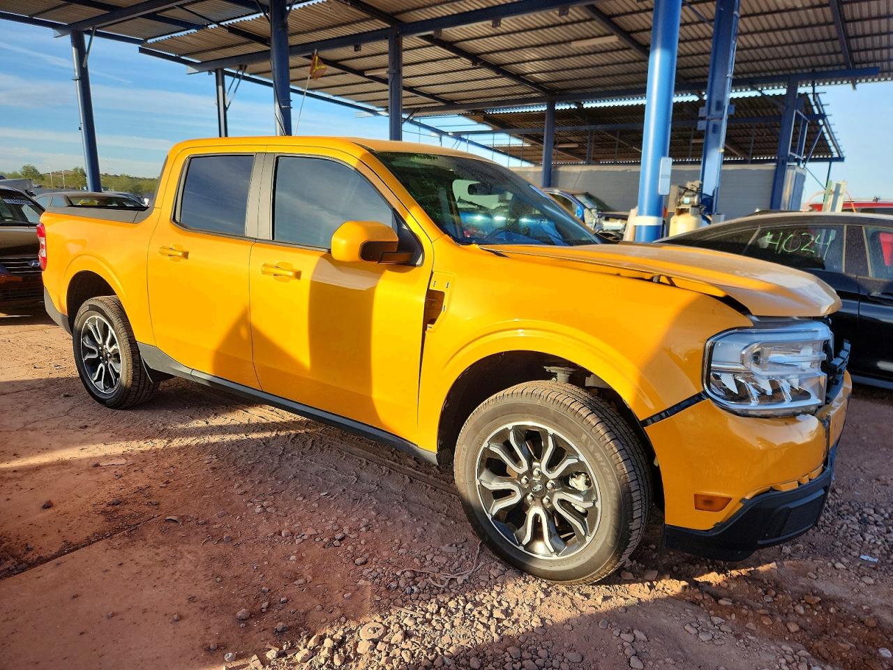 2023 FORD MAVERICK XL photo 4