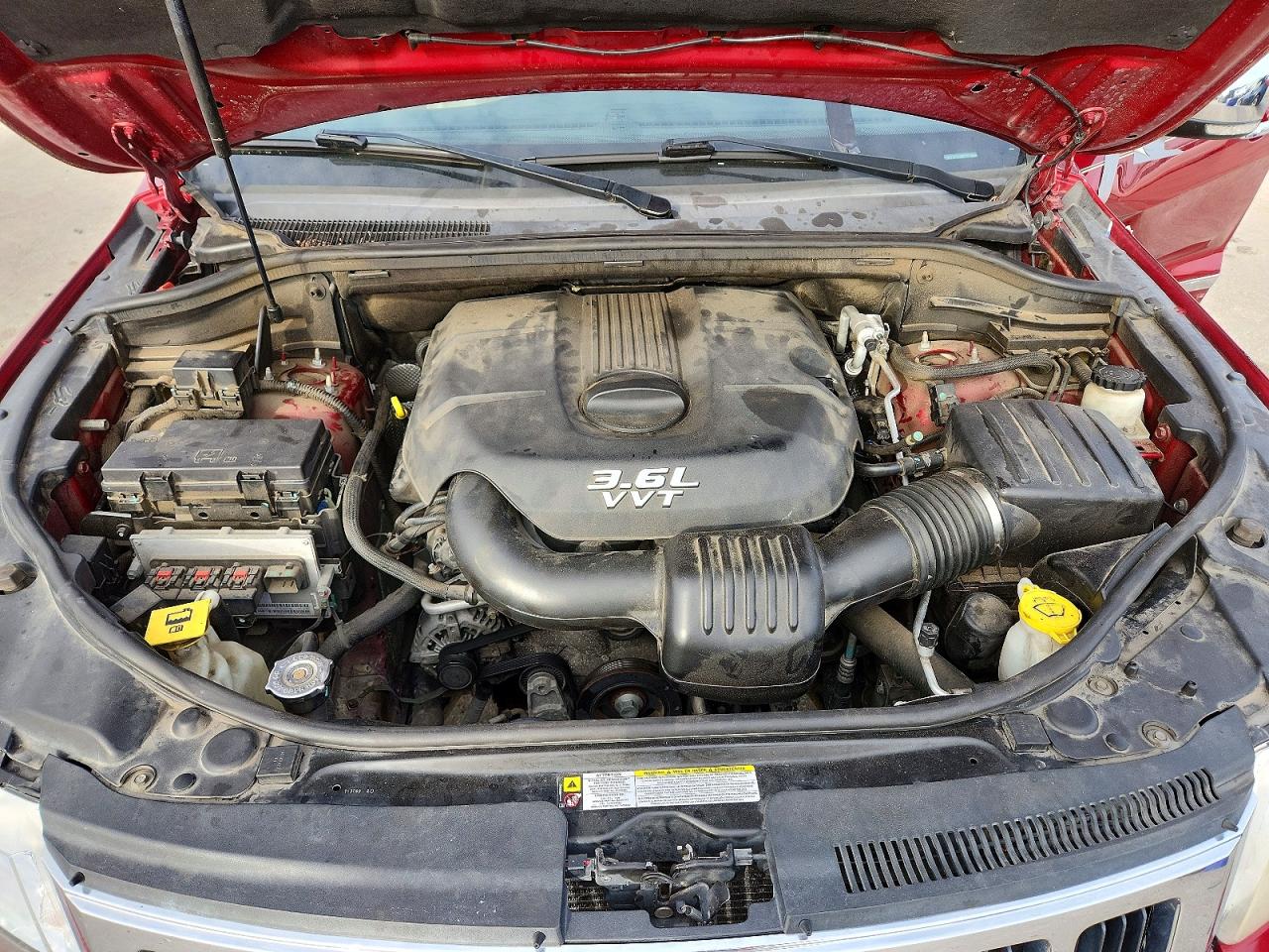 2012 JEEP GRAND CHEROKEE LIMITED photo 11