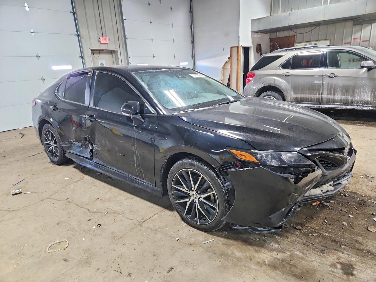 2024 TOYOTA CAMRY SE NIGHT SHADE photo 7
