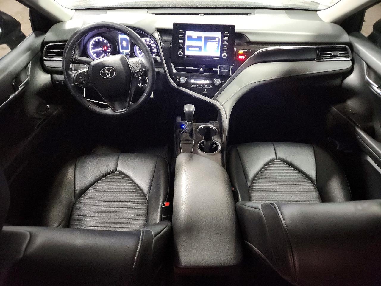 2024 TOYOTA CAMRY SE NIGHT SHADE photo 15